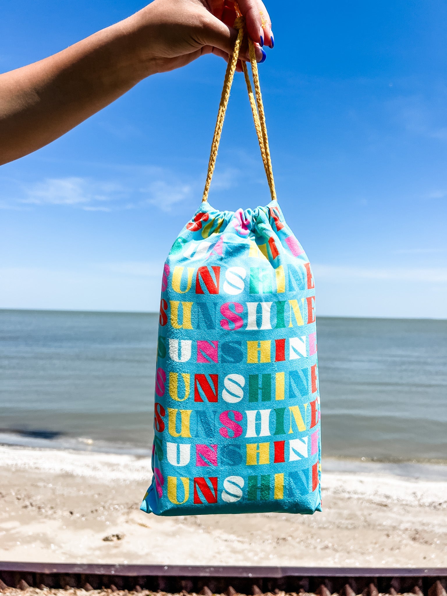 Loving God | Sunshine Quick - dry Beach Towel - Loving God